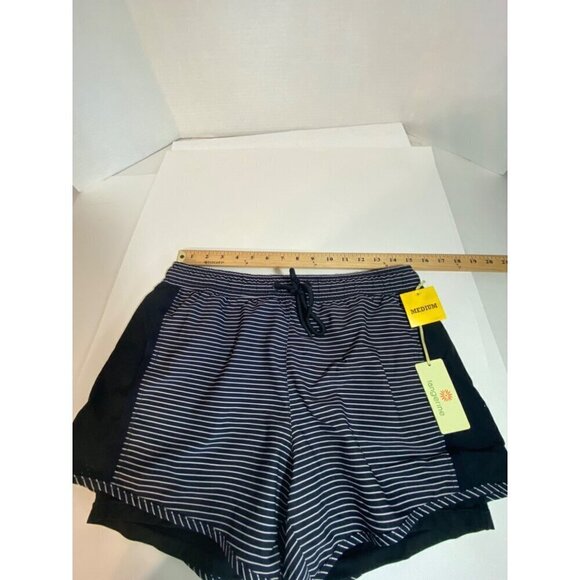 Tangerine Black & White Striped Shorts Elastic Waist Women’s Size Medium NWT - Picture 9 of 11